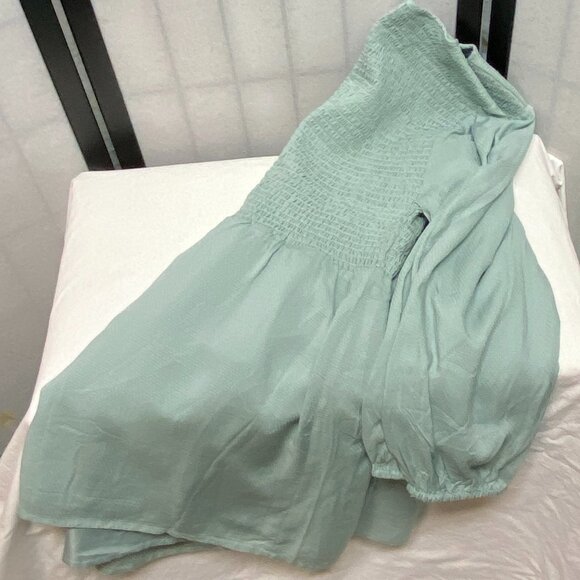 Isabel Maternity Long Sleeve Shirred Bodice Sheer Lined Maternity Shirt Mint NWT - Picture 8 of 11